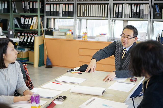 23780022361_5bf54654fa_z